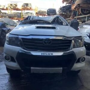 PÁRA-CHOQUE DIANTEIRO HILUX