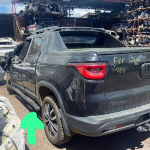 PAR DE ESTRIBO E CAPOTA TORO