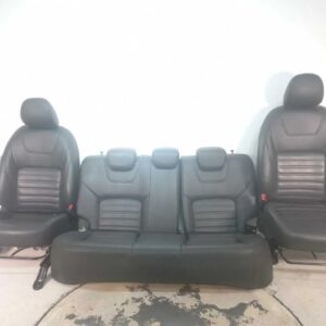 Jogo de Bancos de Couro Nissan Kicks