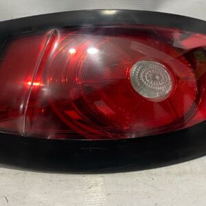 Lanterna Esquerda e Par de Milhas Bravo 2016